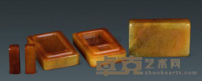 清代 寿山三层印章盒 80.30×49.63×48.27mm；重419g