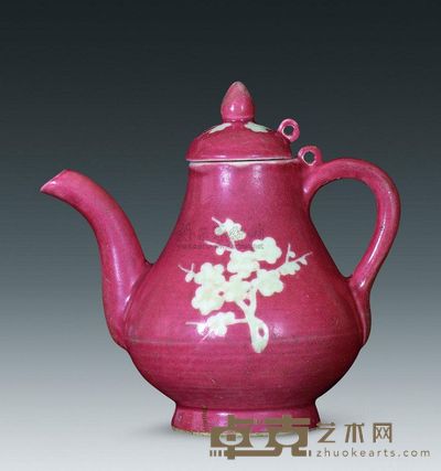 明中期 红釉留白梅花纹梨形壶 高14.5cm；口4.4cm