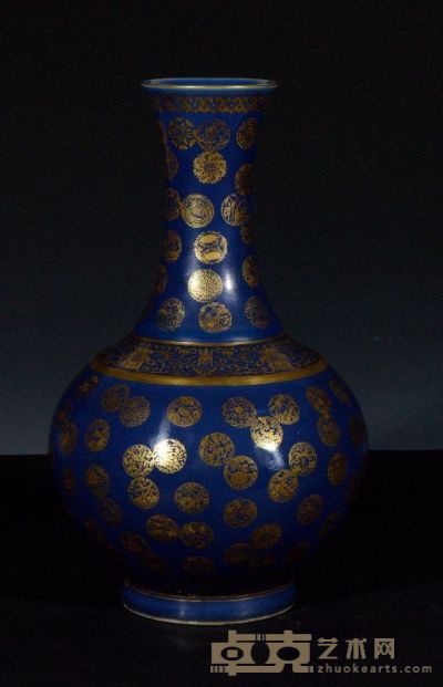 清光绪 霁蓝釉描金皮球花纹赏瓶 高38cm
