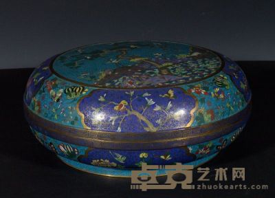18世纪 铜胎掐丝珐琅花鸟瓜蝶纹大捧盒 直径37cm