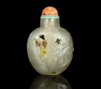 1740-1860 A CARVED SUZHOU AGATE SNUFF BOTTLE