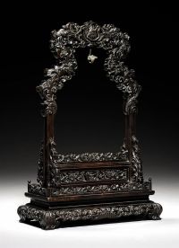A ZITAN WOOD CARVED CHIME STAND