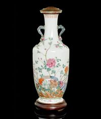 REPUBLIC PERIOD A FAMILLE ROSE VASE