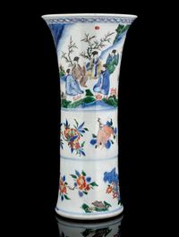 MID-17TH CENTURY A WUCAI GU VASE