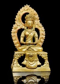 QIANLONG PERIOD A GILT BRONZE MODEL OF AMITAYUS