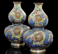 19TH CENTURY A PAIR OF CLOISONN? ENAMEL DOUBLE GOURD VASES