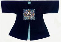 19TH CENTURY A PUFU，OR SURCOAT，WITH RANK BADGE