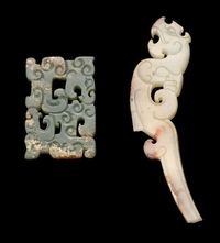 4TH-3RD CENTURY A GREYISH-WHITE JADE ‘DRAGON’ PENDANT；AND A PLAQUE