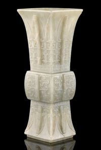 19TH CENTURY A CELADON JADE ARCHAISTIC GU VASE