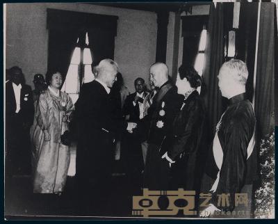 P 1953年蒋介石、宋美龄、陈诚等欢迎韩国总统李承晚夫妇访台合影一张 