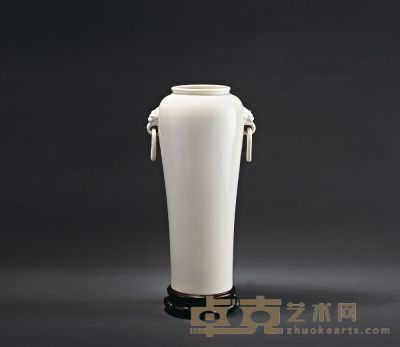 17世纪 德化窑双环兽耳象腿瓶 高29.5cm