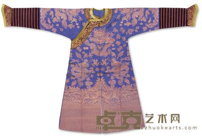 清光绪 蓝绸织金龙纹袍 身长；袖长226cm