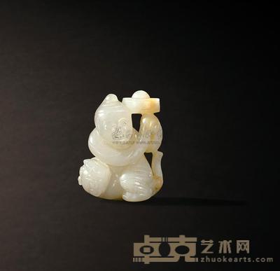 明 白玉胡人献宝 高4.2cm