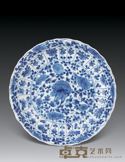清康熙 青花花卉盘 直径21cm