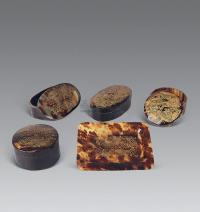 十九世纪 玳瑁盖盒 （五件）